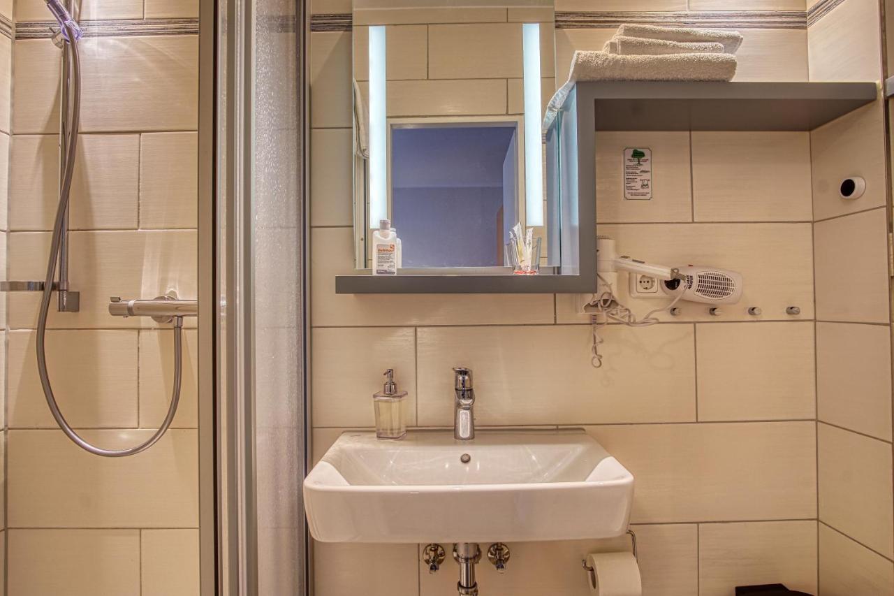 Dat Luette Heidehotel Funk - Garni Bispingen Extérieur photo