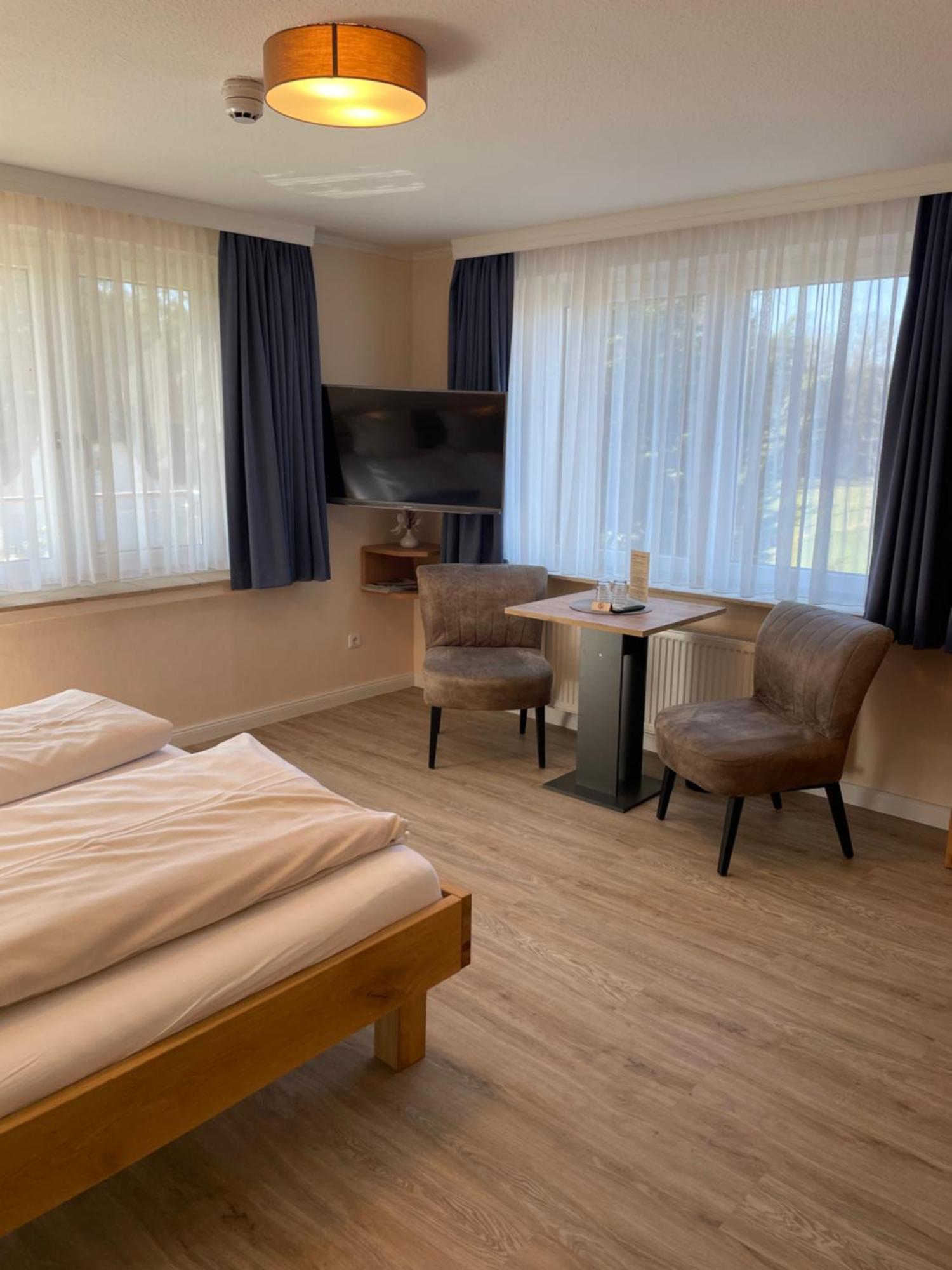 Dat Luette Heidehotel Funk - Garni Bispingen Extérieur photo